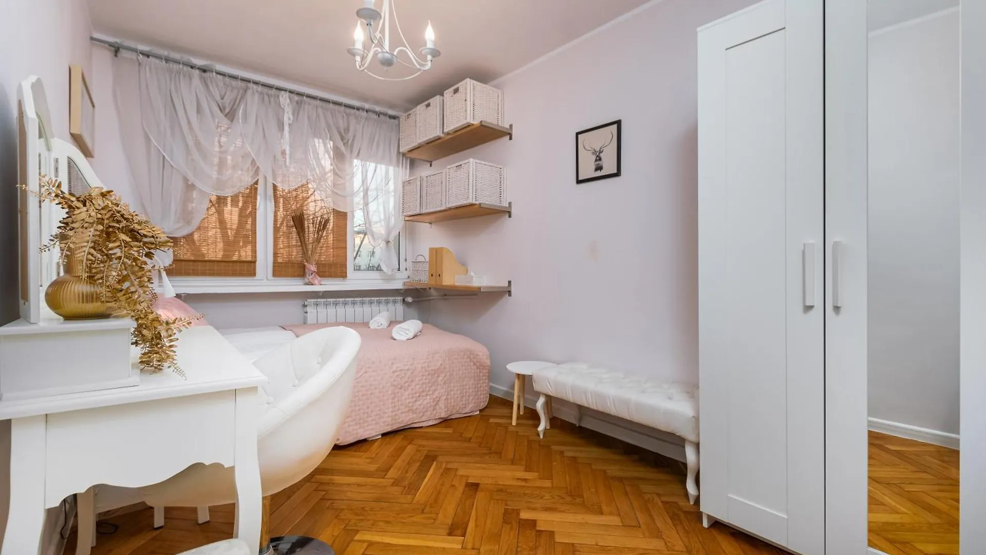 Aleje Jerozolimskie 145 By Homeprime Warszawa Polska