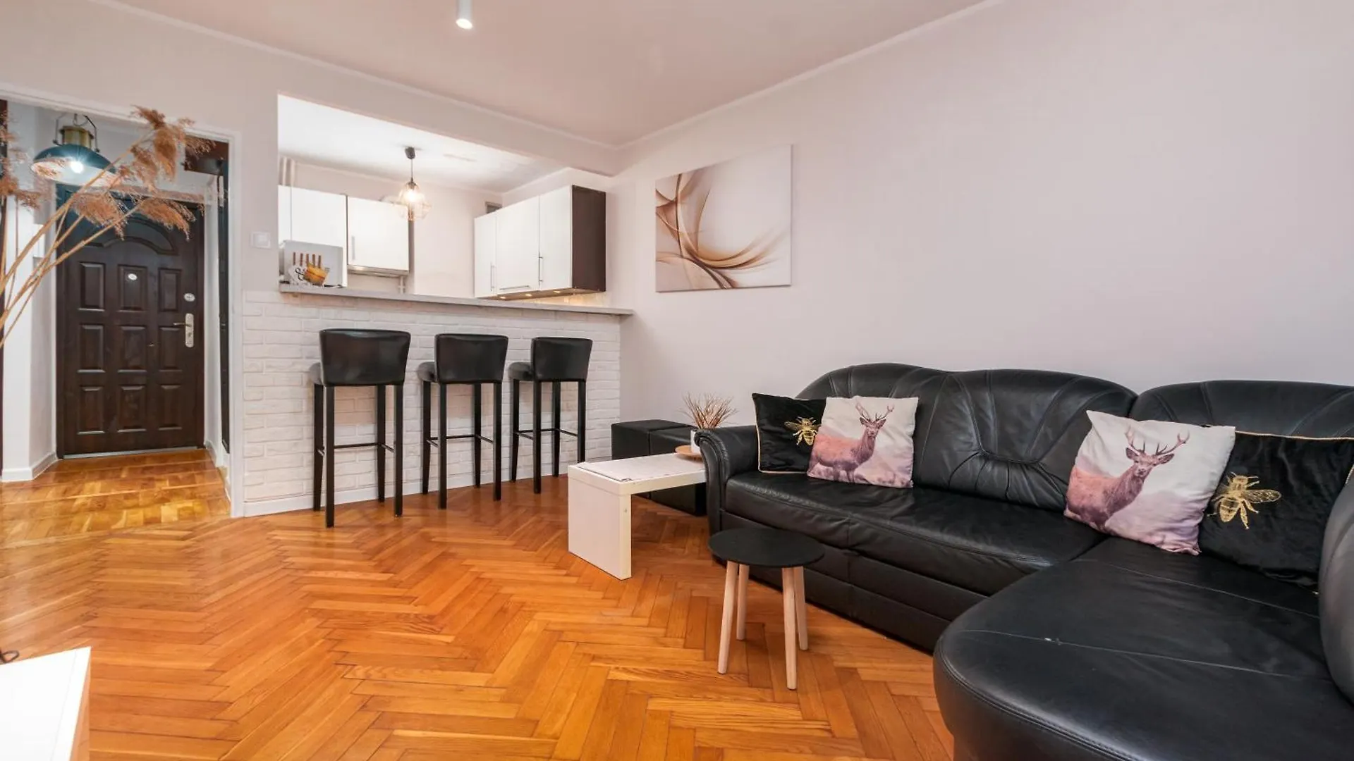 Apartament Aleje Jerozolimskie 145 By Homeprime Warszawa